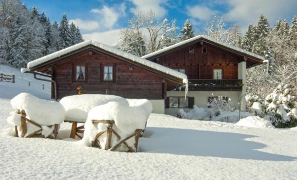 Appartementhaus Zechmeister เชอเนา อัม เคอนิกเซ ภายนอก รูปภาพ